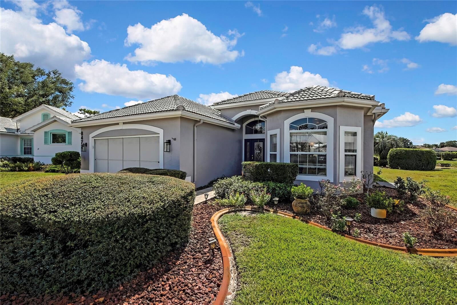 Property Photo: 8472 Maybelle Drive FL 34613