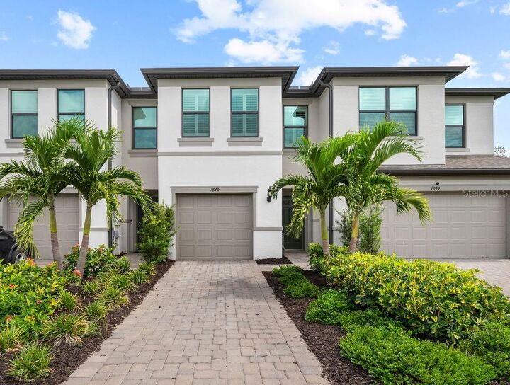 1840 Vanora Lane  Sarasota FL 34240 photo