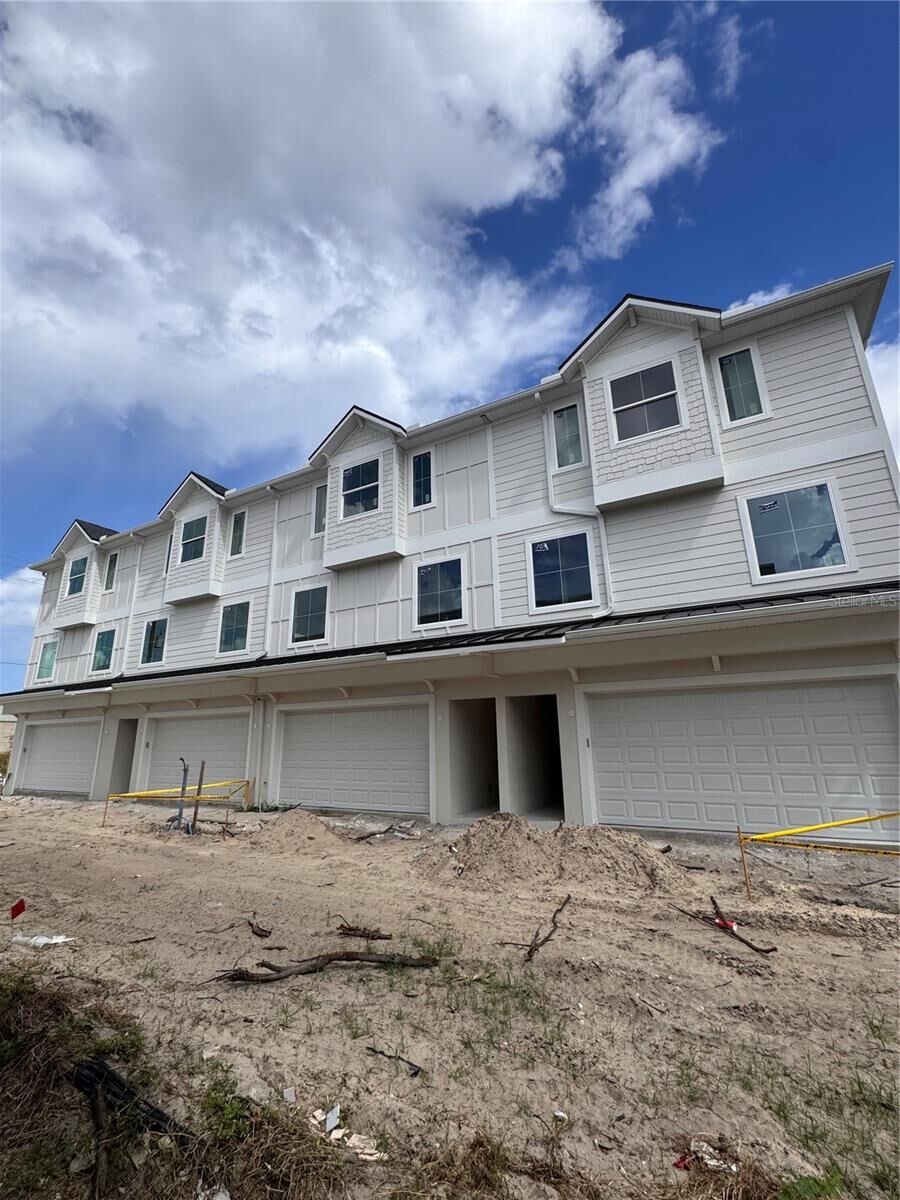 Property Photo:  4208 W Carmen Street C  FL 33609 