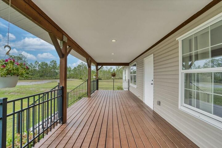 Property Photo:  6405 Alan Boulevard  FL 33982 
