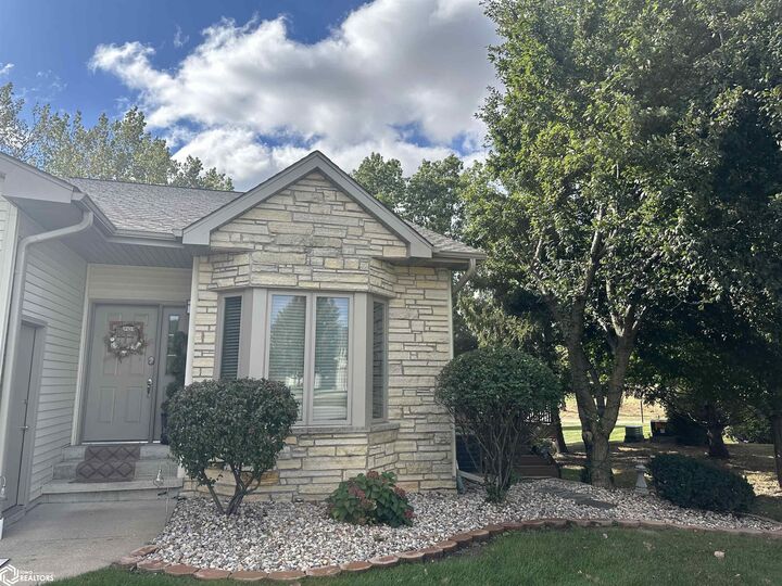 Property Photo:  5579 Chip Shot Drive  IA 52601 
