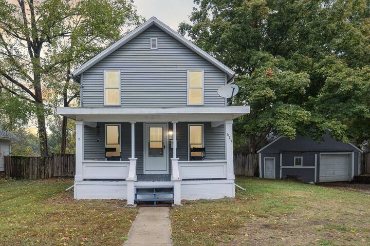 Property Photo: 427 E Ash Street MI 48854