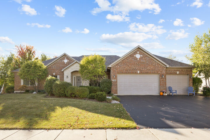 Property Photo: 730 Bruce Drive IL 60140