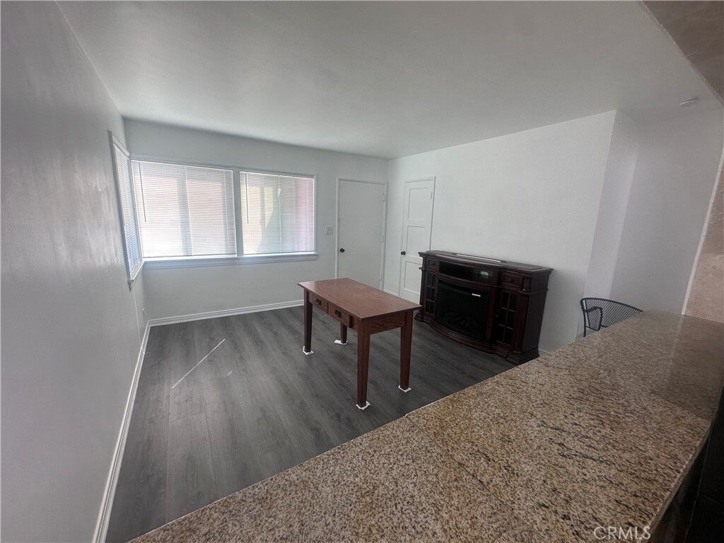 Property Photo:  215 N 7th Street  CA 90640 