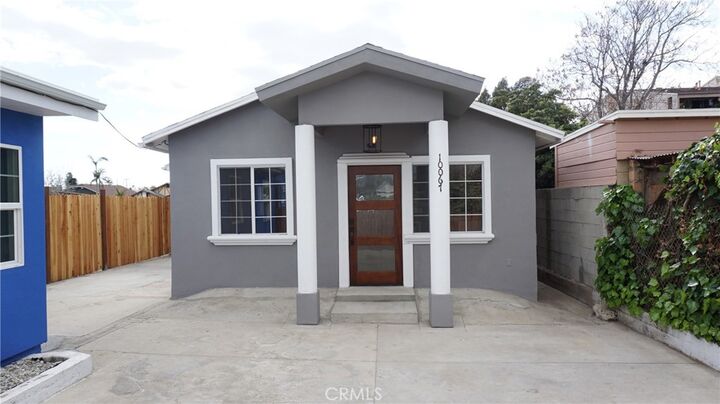 Property Photo:  10067 Arleta  CA 91331 