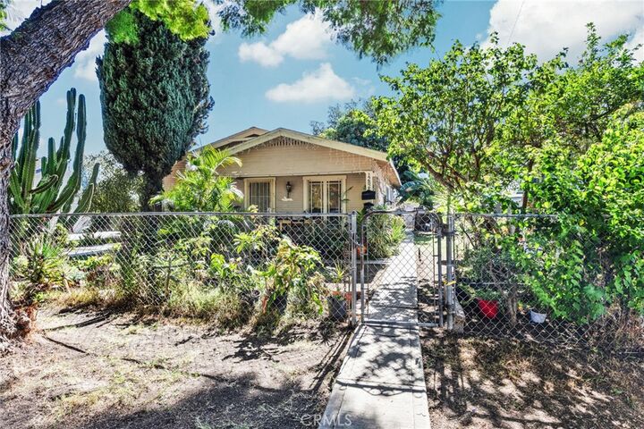 Property Photo:  12822 Danbrook  CA 90602