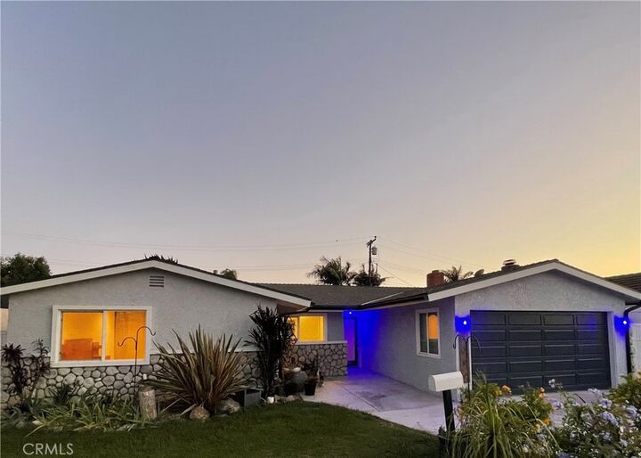 8202 Mary Circle  Huntington Beach CA 92646 photo