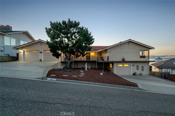 Property Photo:  2731 Houston Drive  CA 93402 