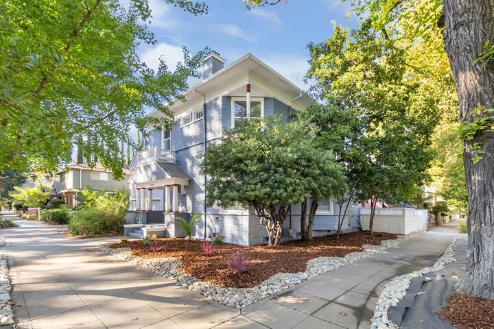 Property Photo: 2331 G Street CA 95816