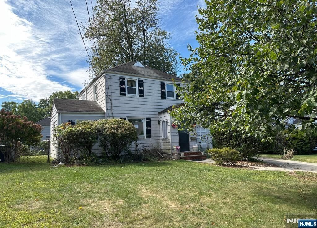Property Photo: 12 Lerome Place NJ 07666