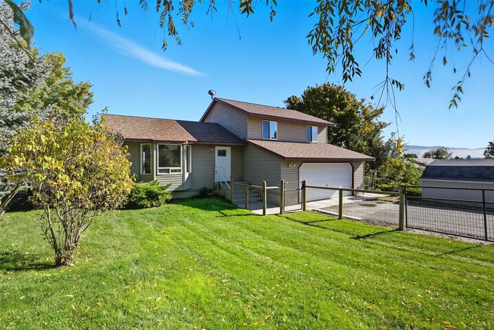 Property Photo:  98 Pointe Way  MT 59840 