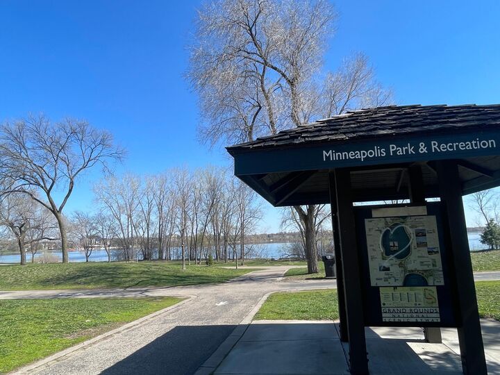 Property Photo:  2910 Vernon Avenue S  MN 55416 