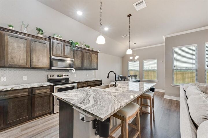 Property Photo:  107 Apache Drive  TX 75402 