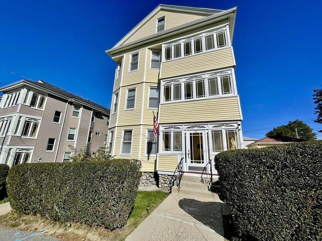 Property Photo:  21 Watson Ave. 2  MA 01606 