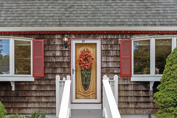 Property Photo:  37 Porter Street  MA 01821