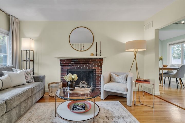 Property Photo:  51 Hawthorn St  MA 02090 