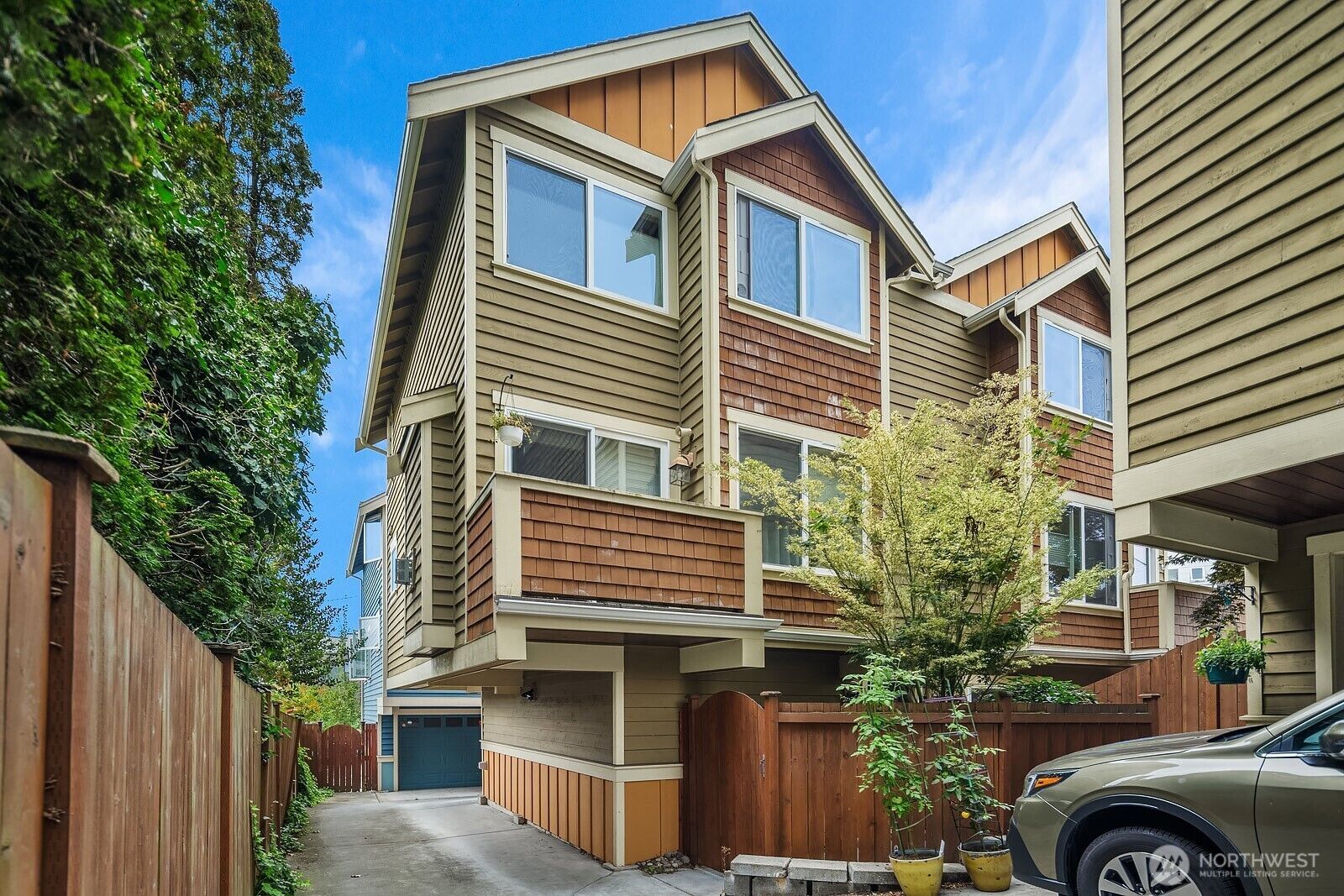 Property Photo:  10203  1st Avenue NW B  WA 98177 