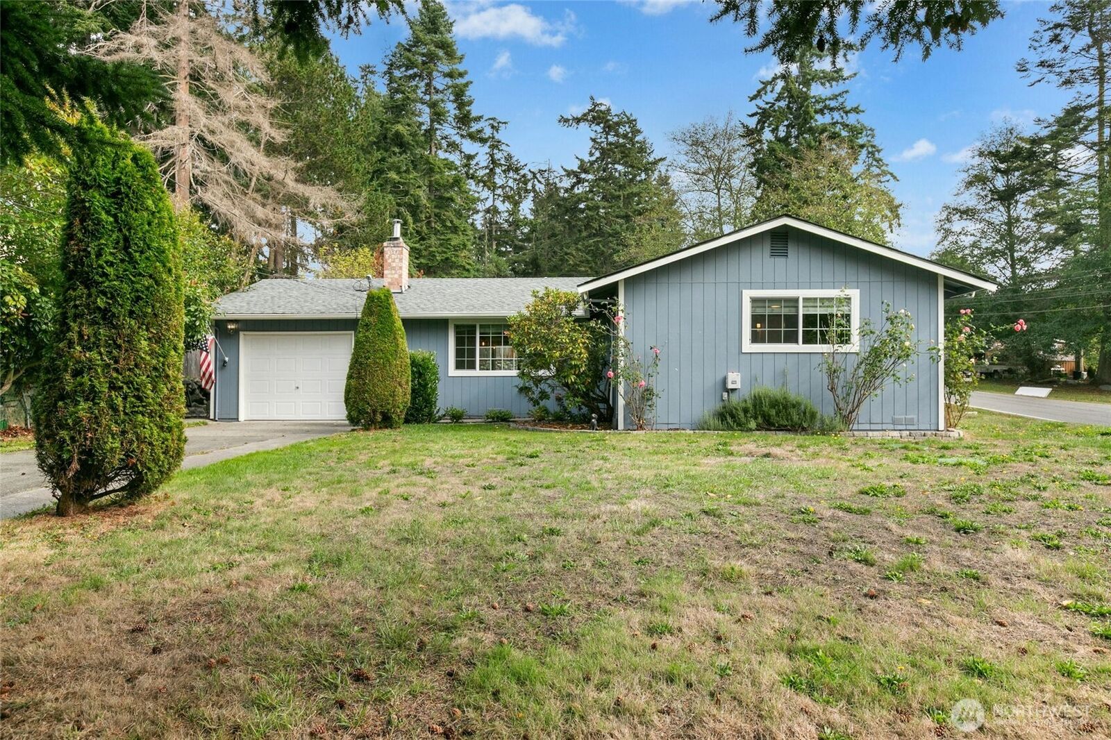 Property Photo:  4318  Rhododendron Drive  WA 98277 