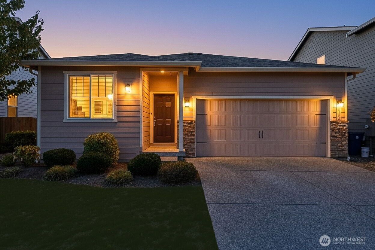 Property Photo: 28514 78th Avenue NW WA 98292