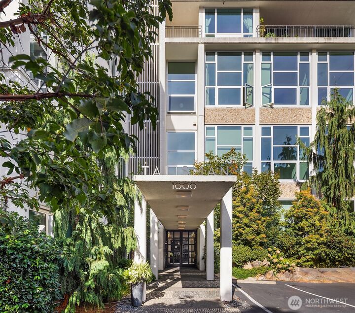 1000  Union Street Ph-D  Seattle WA 98101 photo
