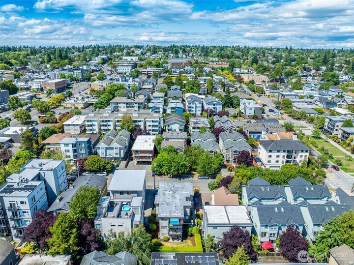 Property Photo: 1423 NW 60th Street WA 98107