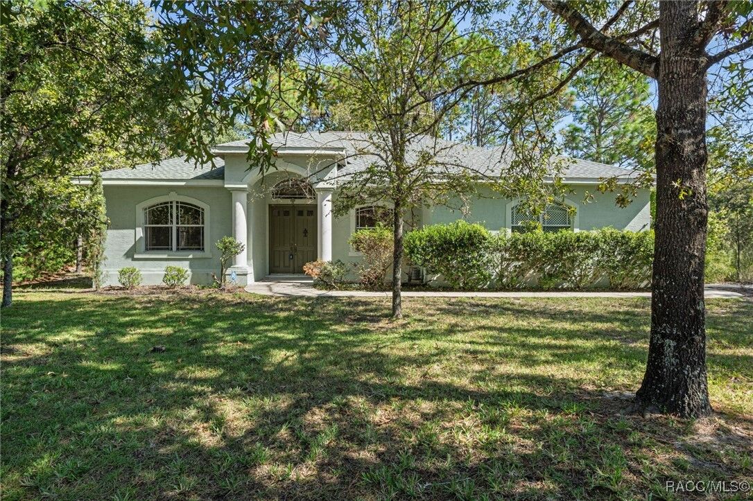 Property Photo: 227 Linder Drive FL 34446