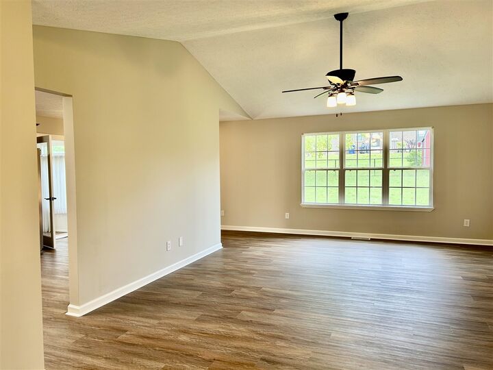 Property Photo: 2524 Stonebridge Lane KY 42101