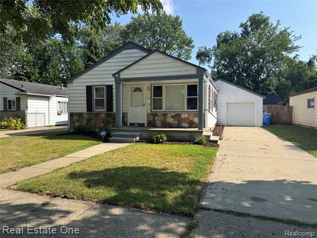 2128 Garrick Avenue  Warren MI 48091 photo