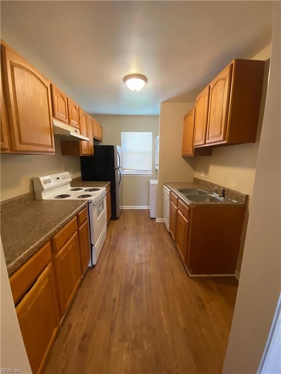 Property Photo:  3600 Harbinger Rd 103  VA 23453 