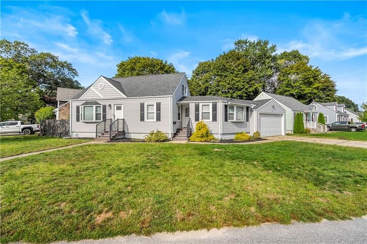 139 Yucatan Drive  Warwick RI 02889 photo