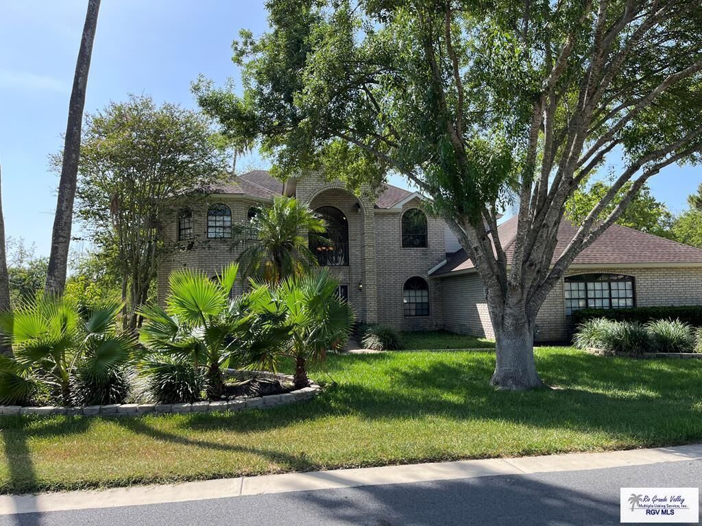 Property Photo: 901 Morelos TX 78575