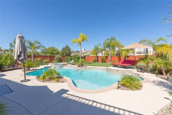 Property Photo:  45106 Marsanne  CA 92592