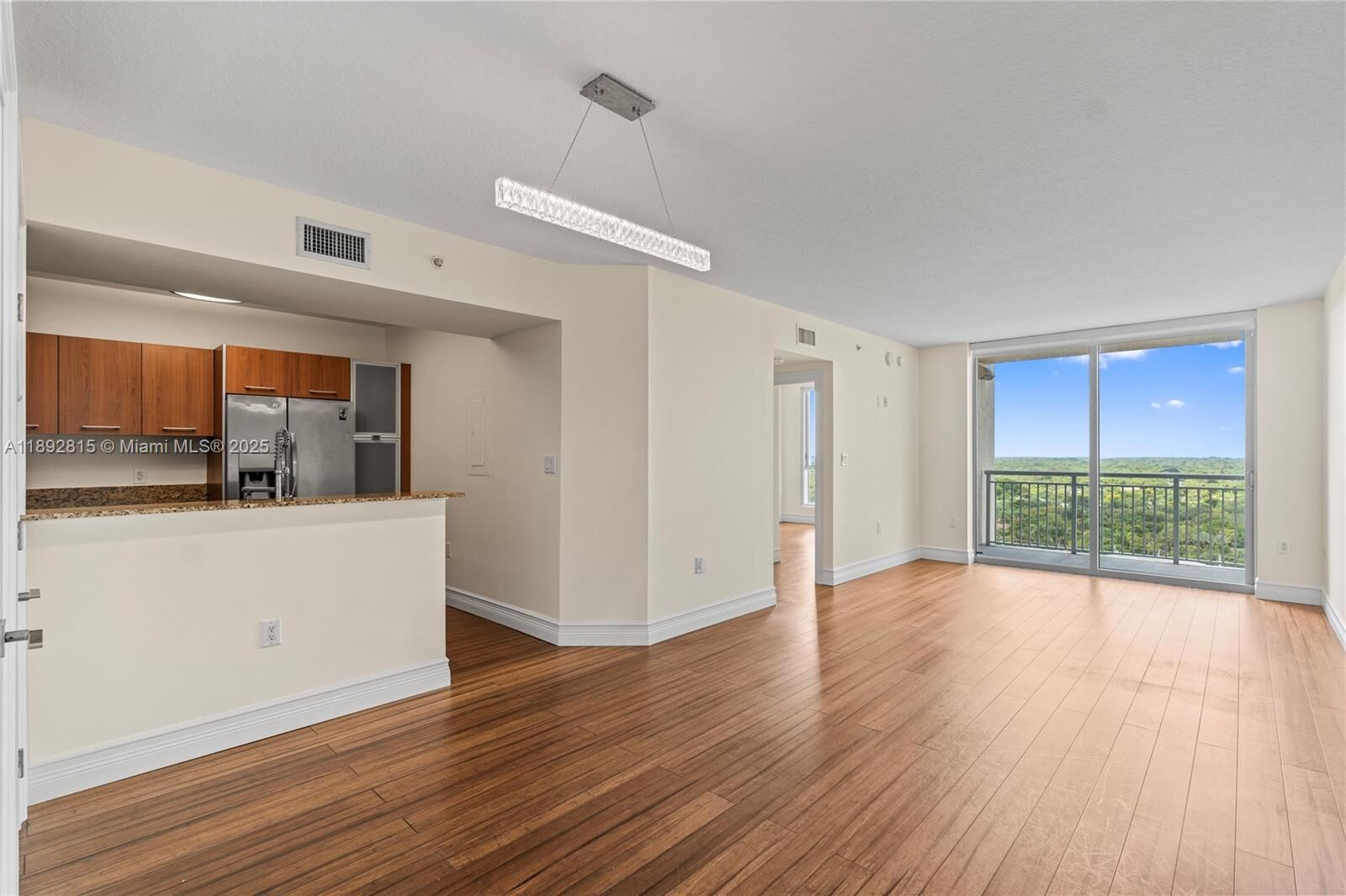 Property Photo:  9055 SW 73 Ct 1502  FL 33156 