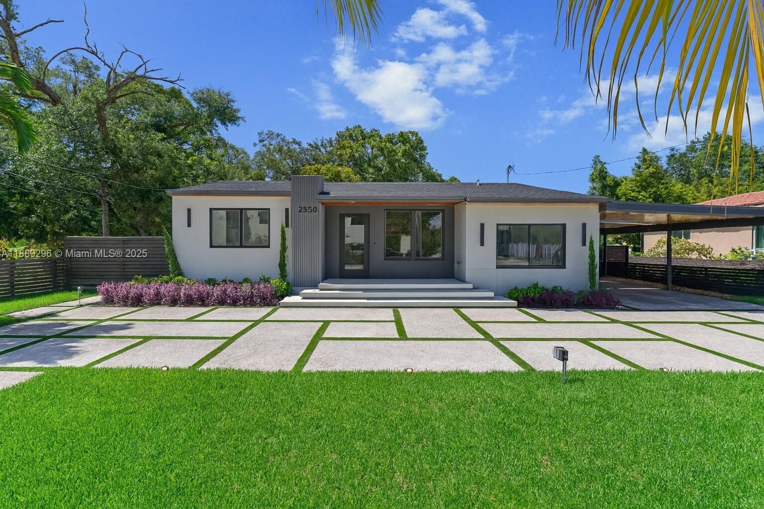 Property Photo:  2530 SW 19th Ave  FL 33133 