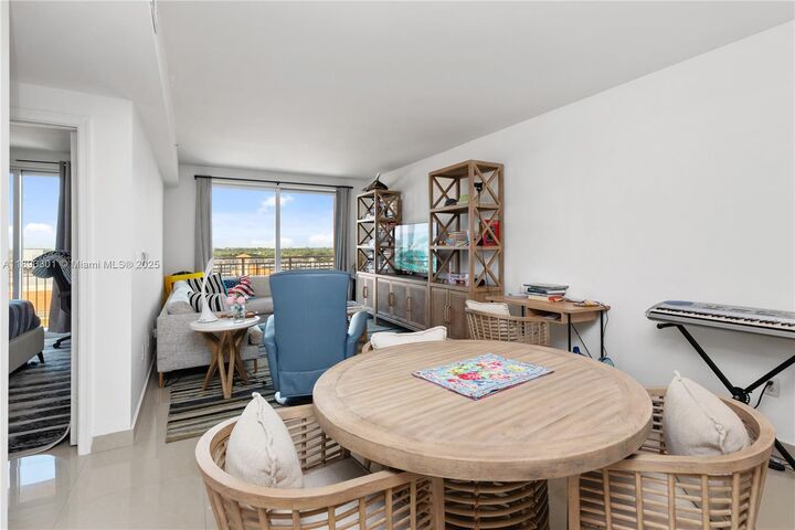 Property Photo: 7350 SW 89th St 1103S FL 33156