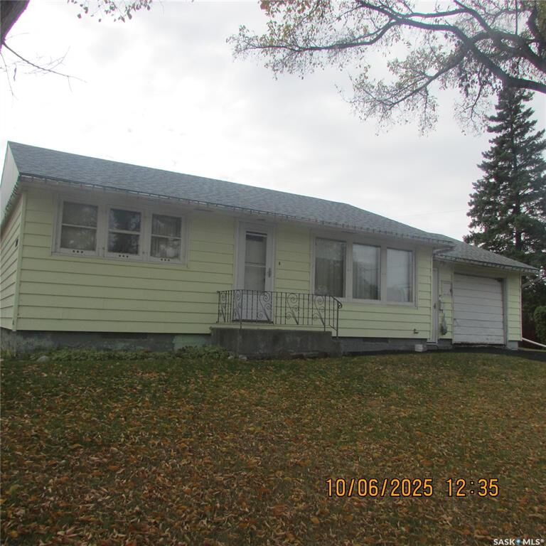 Photo de la propriété:  2600 Wascana Street  SK S4S 0L8