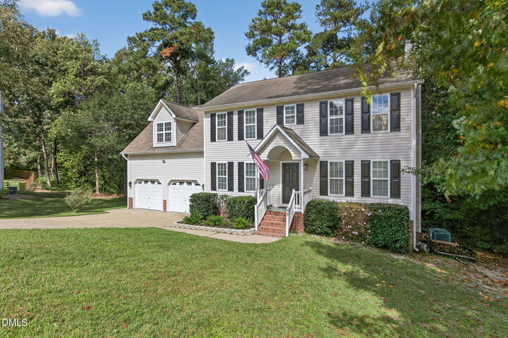 Property Photo: 35 Rocky Point Court NC 27526