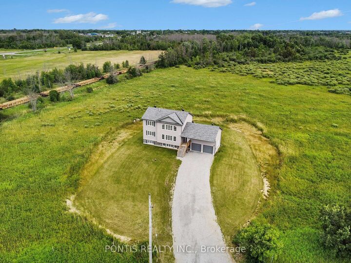 Photo de la propriété: 491 Sturgess Road ON K7A 4S7