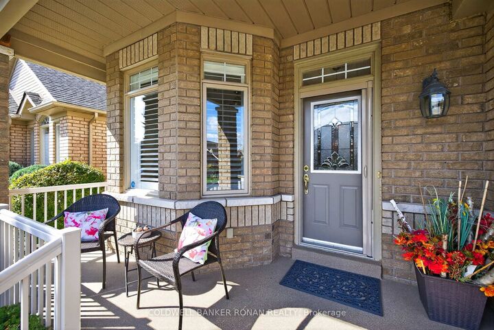 Photo de la propriété: 142 Bella Vista Trail 9 ON L9R 2G8