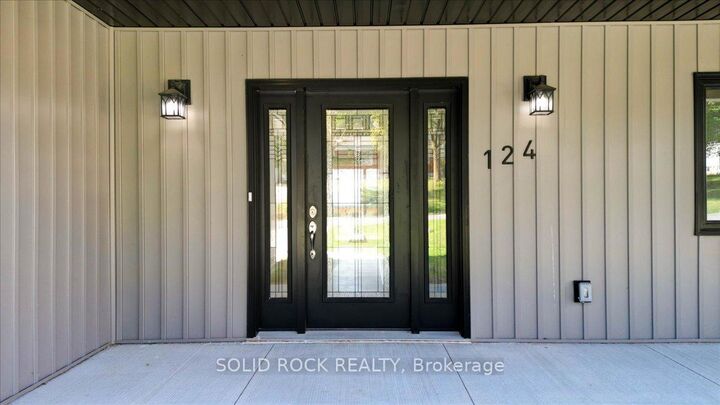 Property Photo: 124 Cromwell Street ON K0L 1L0