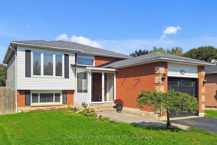 Property Photo: 50 Freeland Avenue ON L1C 4S3