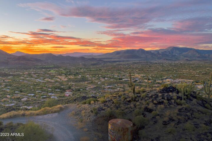 Property Photo:  37200 N School House Road  AZ 85331
