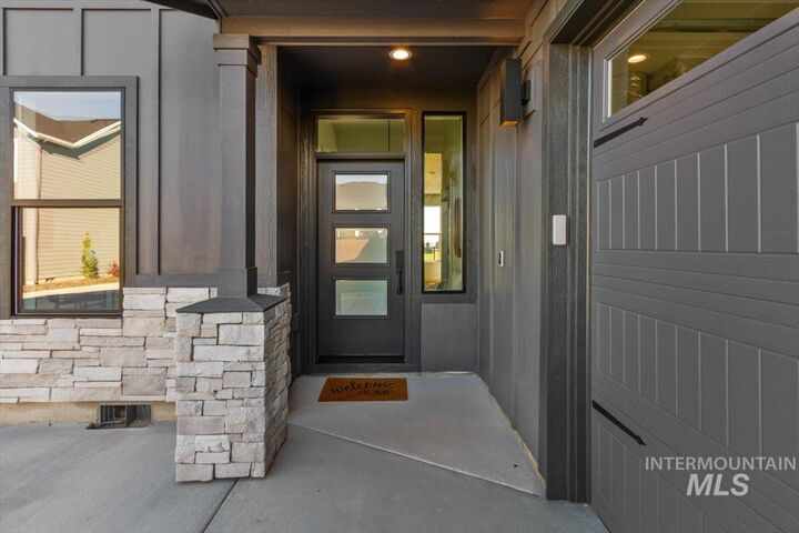 Property Photo: 2365 E Valensole St ID 83642