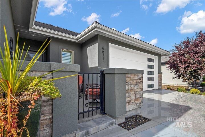 Property Photo: 6611 N Crantini Way ID 83646