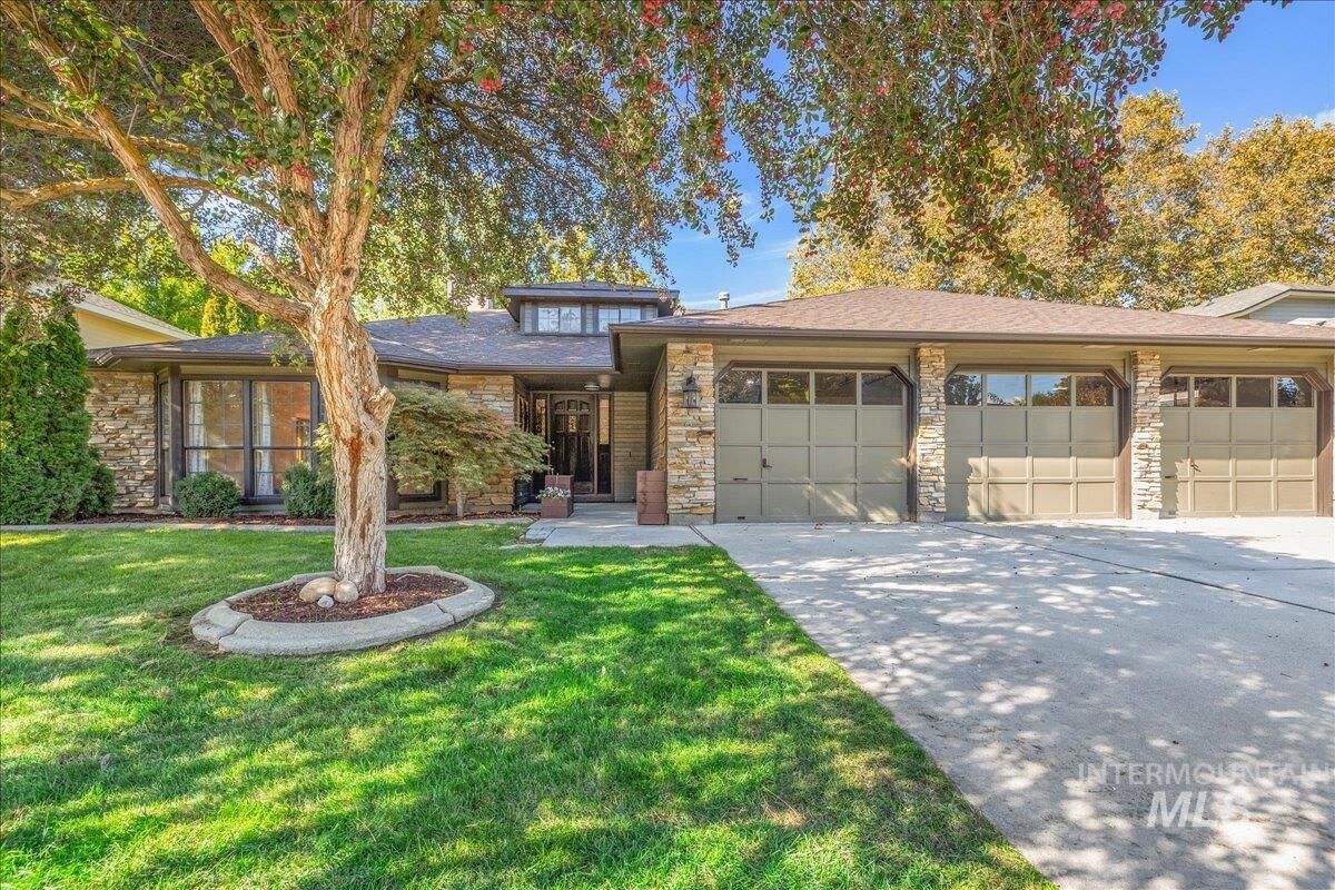 Property Photo: 4237 N Marcliffe Ave. ID 83704