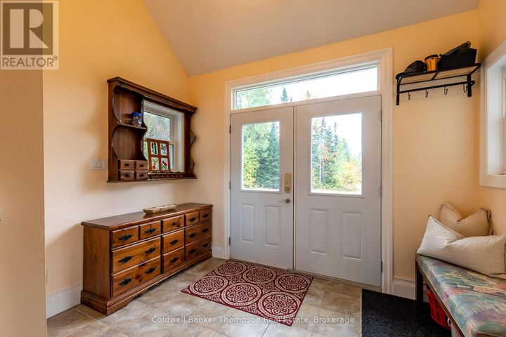 Property Photo: 20 Wolf Paw Road ON P0B 1M0