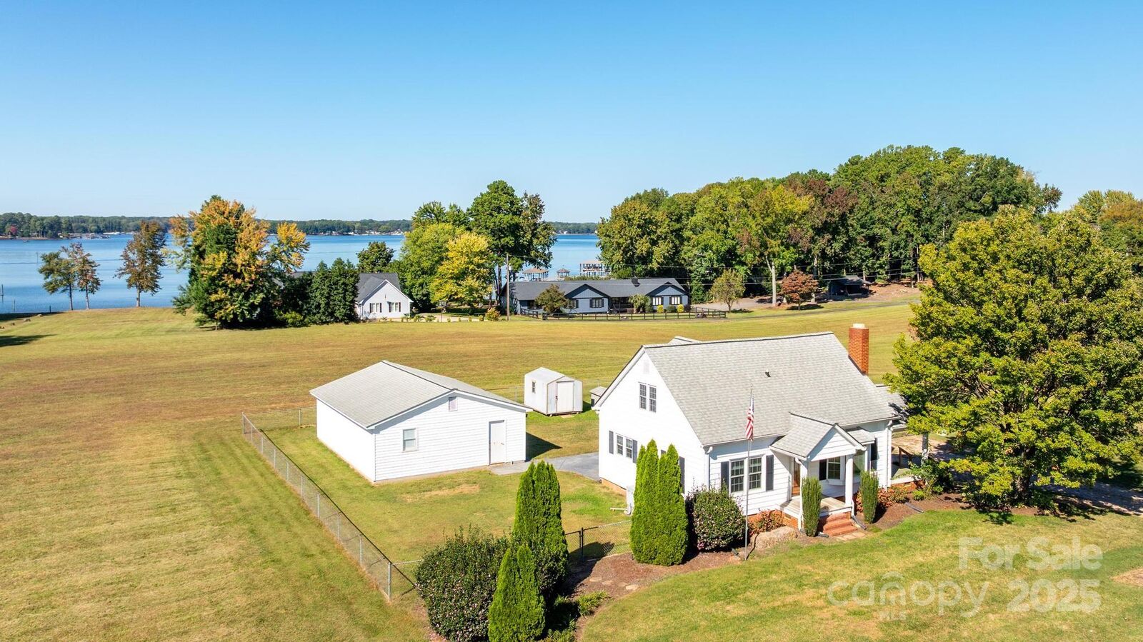 Property Photo:  804 Langtree Road  NC 28117 