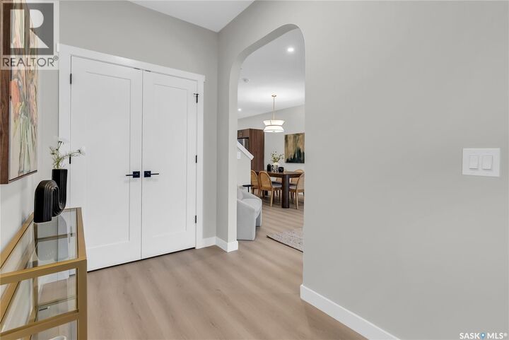 Property Photo: 2961 Rosewood Drive SK S7V 2A5