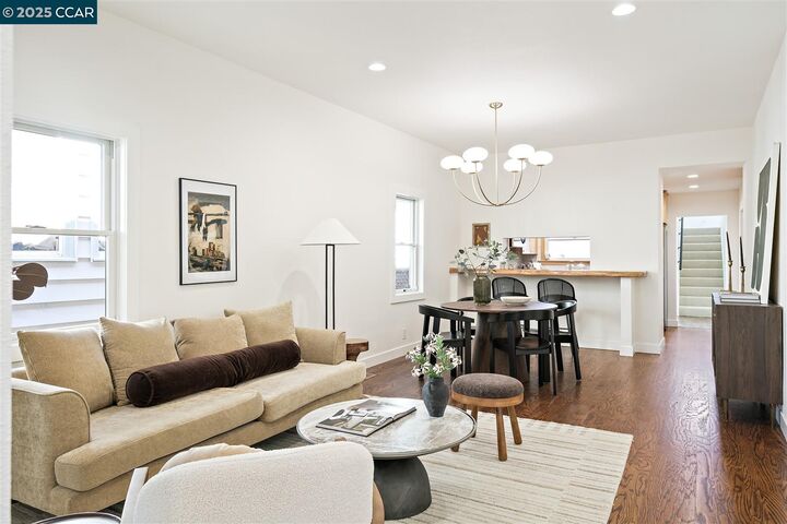 Property Photo:  2703 Mathews St  CA 94702 