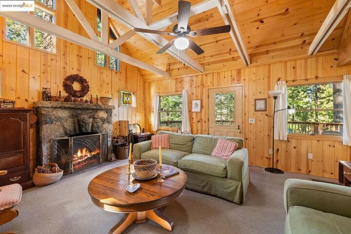 Property Photo: 180 Sugarpine Circle CA 95364